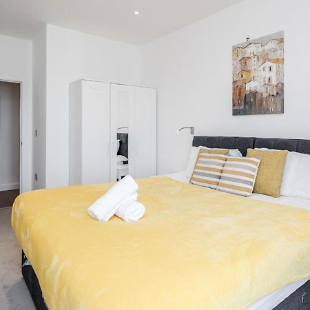 Top Floor Luxury 2 Bedroom St Albans Apartment - Free Wifi Exteriör bild